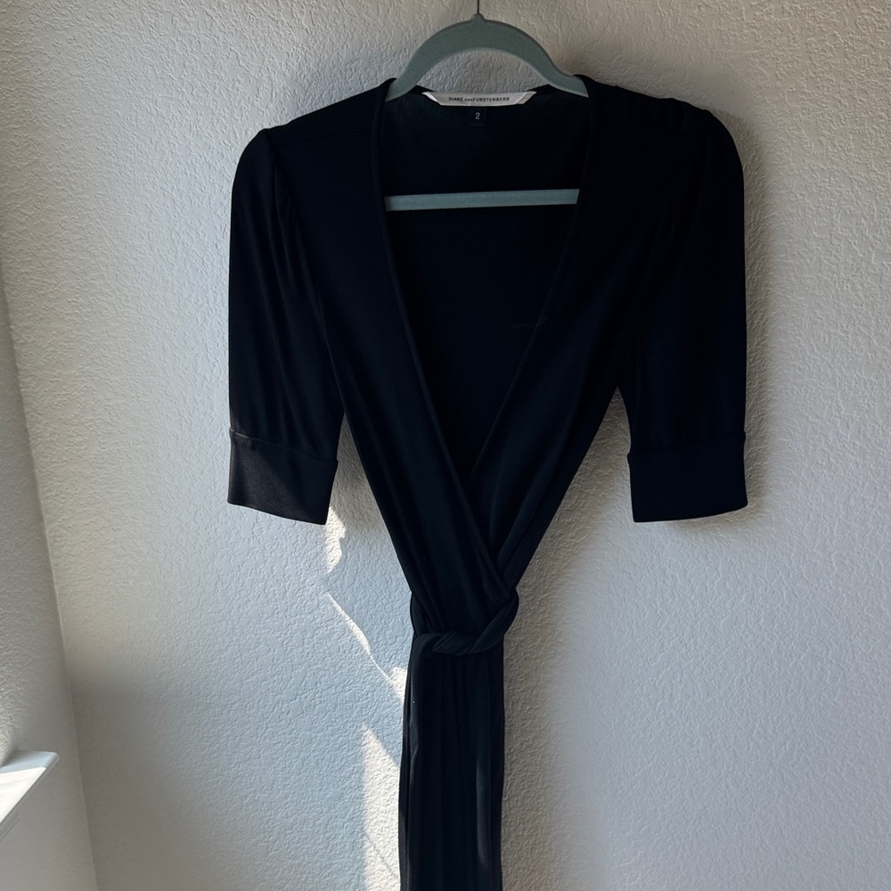 Diane Von Furstenberg Black Midi Wrap Dress - Picture 6 of 6